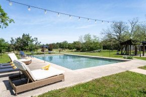 Upstay - Family Farmhouse in Southwest Austin